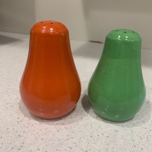 Vintage ceramic salt and pepper shaker set, Large MCM pear shape.